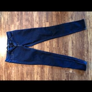 Women’s hollister jeans